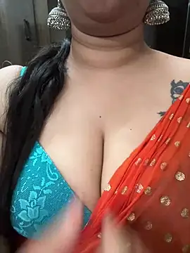 Snapshot of Akhi_Akshaya chatting on January 2025 09:12:01 PM Akhi Akshaya online show from January 2025 09:12:01 PM