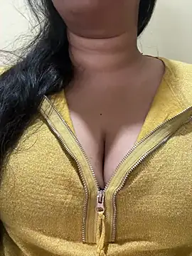 Snapshot of Akhi_Akshaya chatting on January 2025 05:31:02 PM Akhi Akshaya online show from January 2025 05:31:02 PM