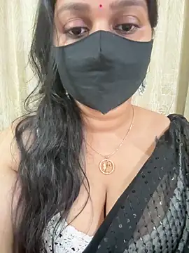 Snapshot of Akhi_Akshaya chatting on February 2025 07:17:01 PM Akhi Akshaya online show from February 2025 07:17:01 PM