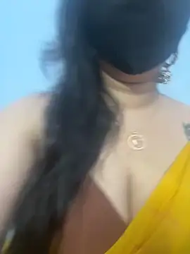 Snapshot of Akhi_Akshaya chatting on February 2025 10:32:01 PM Akhi Akshaya online show from February 2025 10:32:01 PM