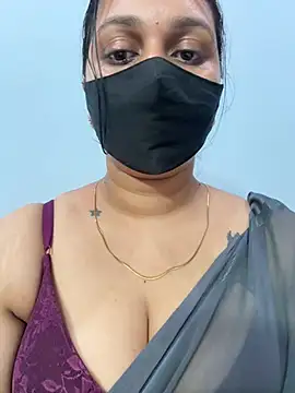 Snapshot of Akhi_Akshaya chatting on February 2025 05:18:02 PM Akhi Akshaya online show from February 2025 05:18:02 PM