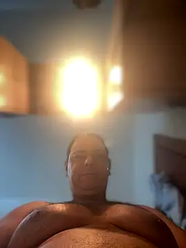 SecretlyDD online show from November 2025 08:52:02 AM