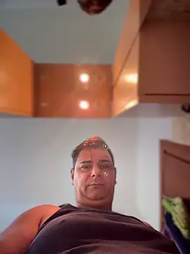 Snapshot of SecretlyDD chatting on April 2026 01:52:01 PM SecretlyDD online show from April 2026 01:52:01 PM