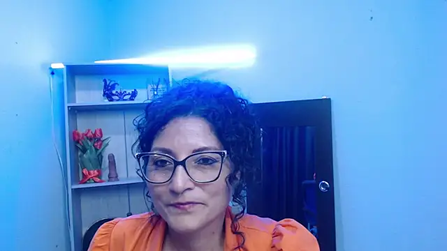 arianna ros3 online show from February 2025 07:10:02 PM