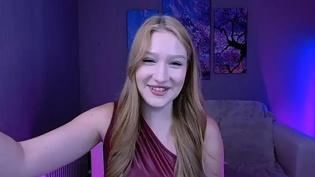 playful sophie online show from November 2025 08:31:01 PM