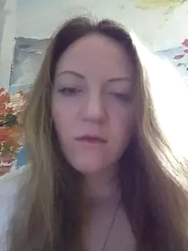 KattyLuuu online show from November 2025 05:28:02 PM