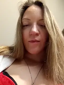 KattyLuuu online show from February 2026 08:49:01 PM