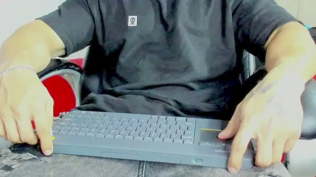 jeicob gagnon online show from January 2026 11:58:02 PM