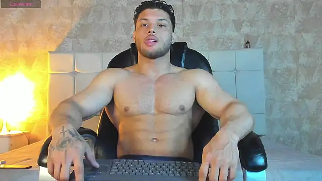 Snapshot of jeicob_gagnon chatting on July 2026 02:43:02 PM jeicob gagnon online show from July 2026 02:43:02 PM