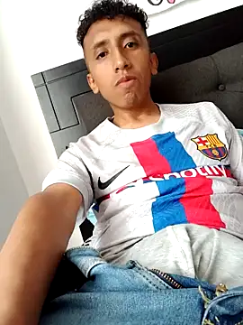 Alex-col online show from December 2024 09:00:02 PM