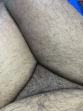 Snapshot of Hillz_king_98 chatting on January 2025 03:47:01 AM Hillz king 98 online show from January 2025 03:47:01 AM