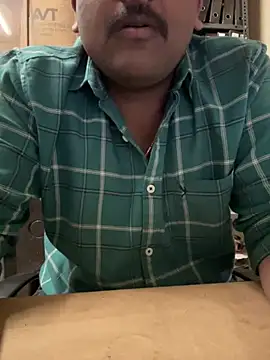 Snapshot of Hillz_king_98 chatting on February 2025 11:02:01 PM Hillz king 98 online show from February 2025 11:02:01 PM