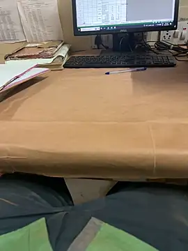 Snapshot of Hillz_king_98 chatting on March 2025 09:26:01 PM Hillz king 98 online show from March 2025 09:26:01 PM