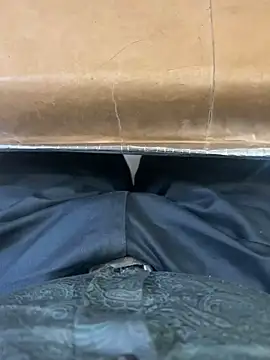 Snapshot of Hillz_king_98 chatting on April 2026 11:49:01 PM Hillz king 98 online show from April 2026 11:49:01 PM