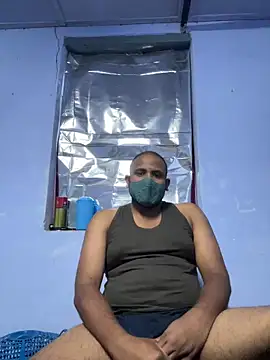 Snapshot of Hillz_king_98 chatting on April 2026 01:17:02 AM Hillz king 98 online show from April 2026 01:17:02 AM