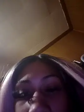 carmelbbyx22 online show from December 2025 07:43:02 PM