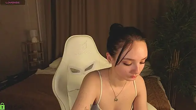 Cheryl  Brown online show from February 2026 01:28:02 AM