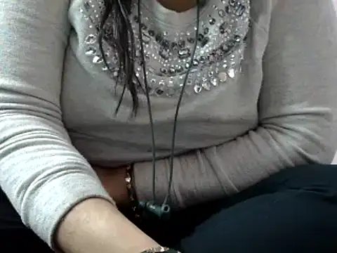 Housewife12 online show from January 2025 08:13:01 AM