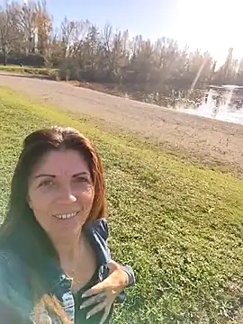 sansan2411 online show from November 2025 01:45:01 PM