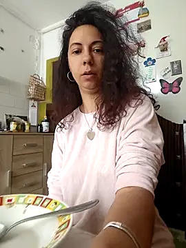 naughty69curls online show from February 2026 10:33:02 AM