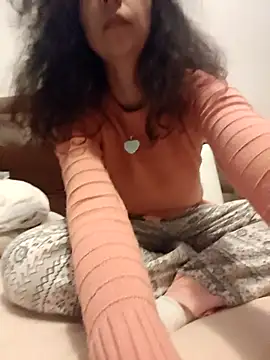 naughty69curls online show from February 2026 06:42:01 PM