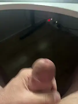 Snapshot of mikiss789 chatting on March 2026 03:55:02 AM mikiss789 online show from March 2026 03:55:02 AM