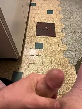 Snapshot of mikiss789 chatting on March 2026 03:19:02 AM mikiss789 online show from March 2026 03:19:02 AM