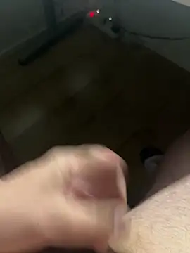 Snapshot of mikiss789 chatting on April 2026 03:51:02 AM mikiss789 online show from April 2026 03:51:02 AM