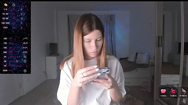 Agnes Allenn online show from December 2024 07:03:02 PM