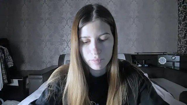 Agnes Allenn online show from November 2025 09:56:02 AM