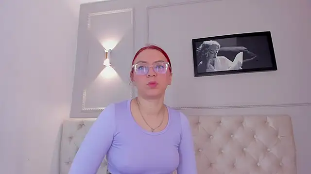 Snapshot of anniemartinezz chatting on February 2025 12:32:01 PM anniemartinezz online show from February 2025 12:32:01 PM