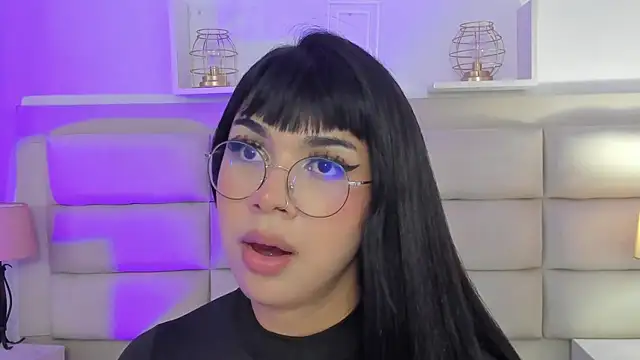 RoseCassie online show from February 2025 06:55:02 PM