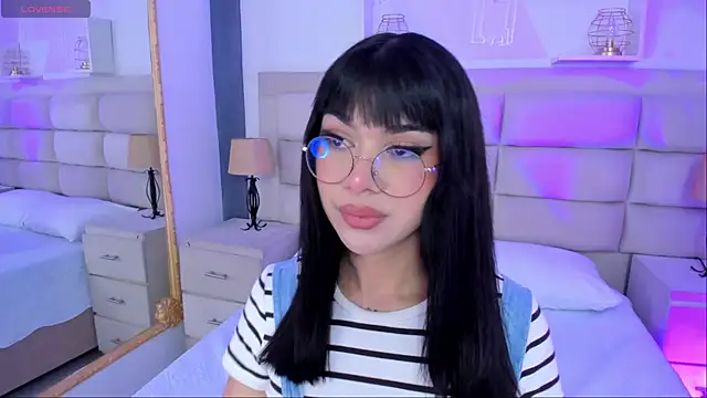 RoseCassie online show from March 2025 01:18:01 PM