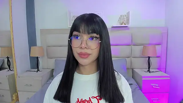 RoseCassie online show from March 2025 03:50:02 PM