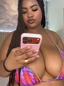 AinaraJimenez online show from April 2026 08:03:01 PM