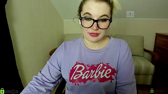 marykramberry online show from January 2025 07:35:01 PM