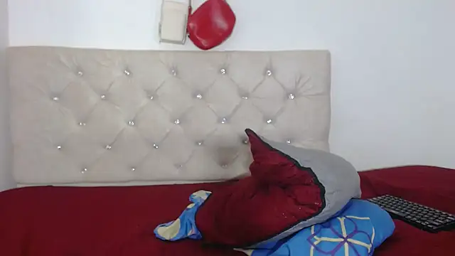 evaFiore online show from February 2025 07:43:02 PM