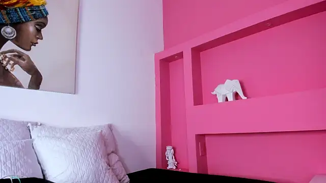 KendalPrince online show from October 2025 01:41:02 PM