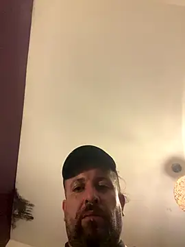Pichonbendo online show from November 2025 11:25:01 PM