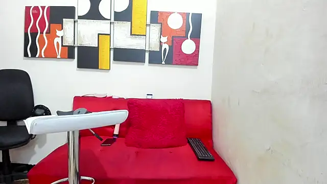 Mariana 16  online show from January 2025 01:18:02 AM