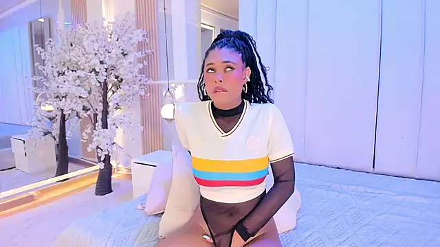 Snapshot of salomebenz chatting on July 2026 09:30:02 PM salomebenz online show from July 2026 09:30:02 PM