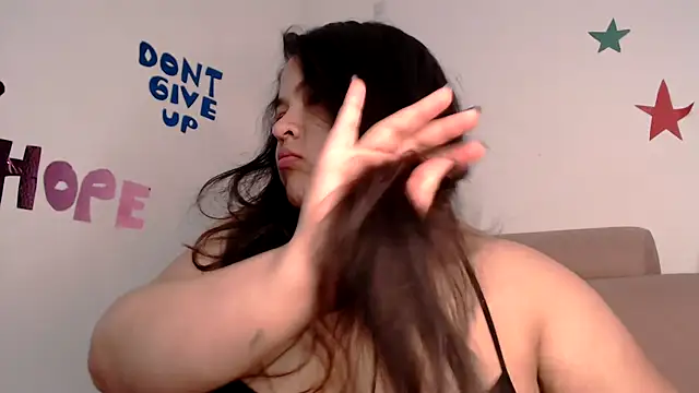 lizzie c online show from February 2026 05:23:01 AM