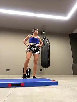 AlejandritaMilano online show from February 2026 12:09:02 AM