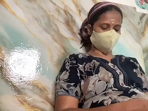 Tamil Sanjana  online show from October 2025 07:09:01 AM