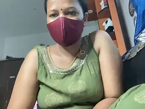 Snapshot of Tamil_Sanjana_ chatting on April 2026 02:00:02 AM Tamil Sanjana online show from April 2026 02:00:02 AM