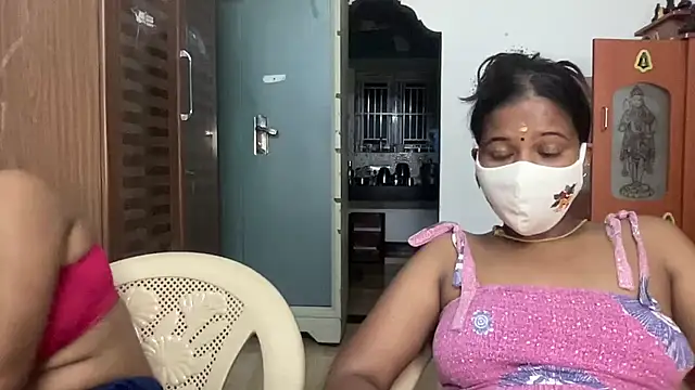 Snapshot of Tamil_Sanjana_ chatting on June 2026 05:40:02 PM Tamil Sanjana online show from June 2026 05:40:02 PM