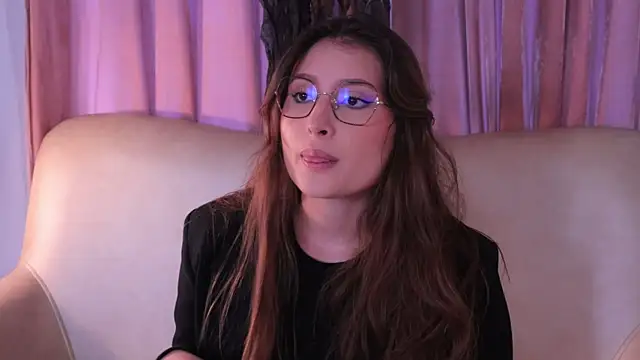 Daisha Riley online show from October 2025 06:29:02 PM