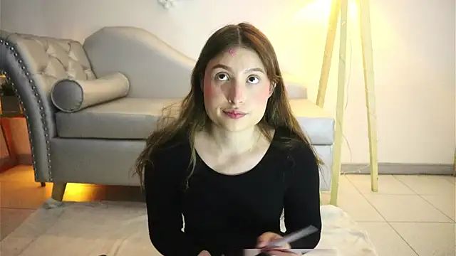 Daisha Riley online show from December 2025 02:04:02 PM