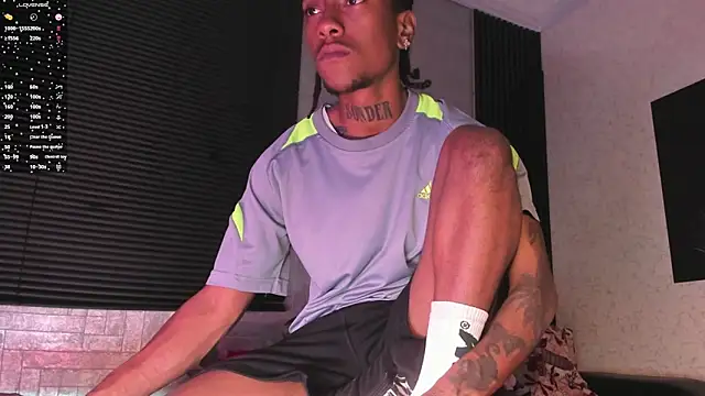 JhonyMiller  online show from December 2025 07:53:01 PM