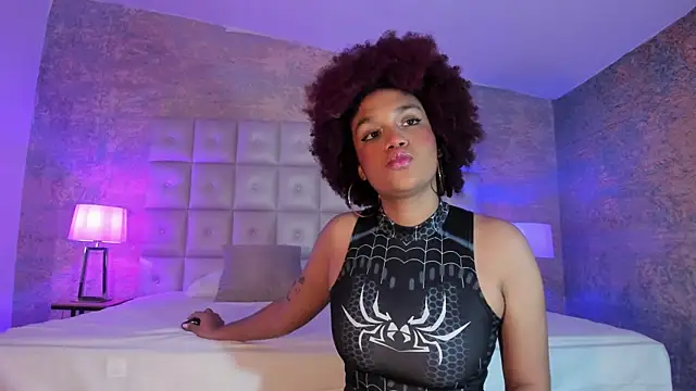 loladupont online show from November 2025 03:01:01 AM